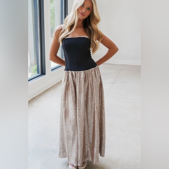 Show Me Your Mumu Hepburn Midi Dress size Small S Silver Confetti Black nwot - Picture 4 of 9